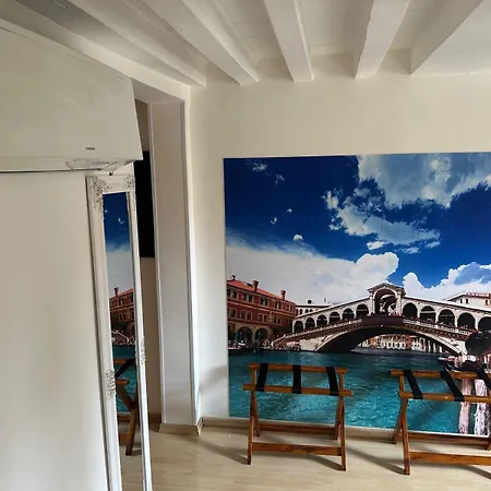 Dimora Al Doge Beato Vista Canale Bed & Breakfast Benátky