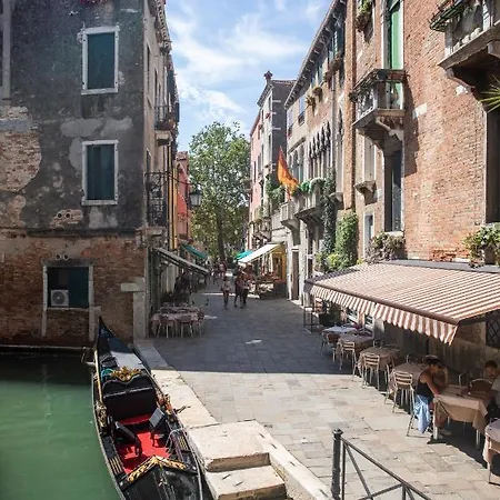 Bed & Breakfast Dimora Al Doge Beato Vista Canale Benátky