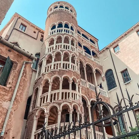 Dimora Al Doge Beato Vista Canale Bed & Breakfast