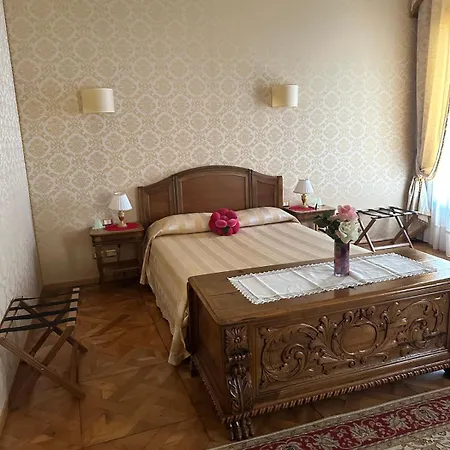 Dimora Al Doge Beato Vista Canale Bed & Breakfast Venedig