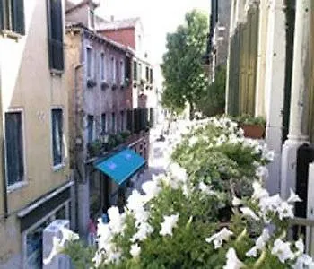 Dimora Al Doge Beato Vista Canale Bed & Breakfast Venedig