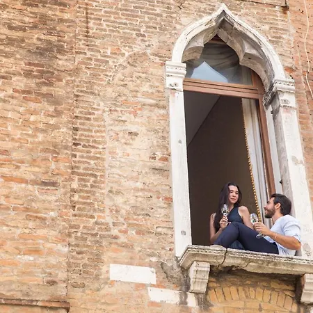 Dimora Al Doge Beato Vista Canale Bed & Breakfast