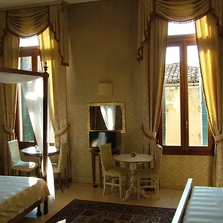 לינה וארוחת בוקר Dimora Al Doge Beato Canal View