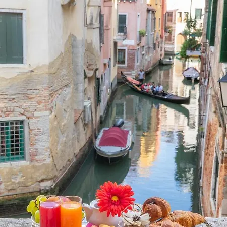 Dimora Al Doge Beato Vista Canale 2* Venezia